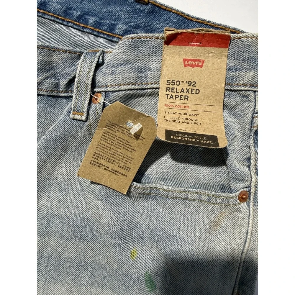 Levi's Men's 550 '92 Relaxed Taper Jeans 33x30 In the Waves Light Wash‎ NEW